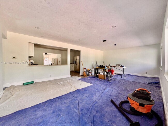 112 Milton St in Lantana, FL - Building Photo - Building Photo