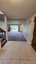 4147 Pinewood Lake Dr in Bakersfield, CA - Building Photo - Building Photo