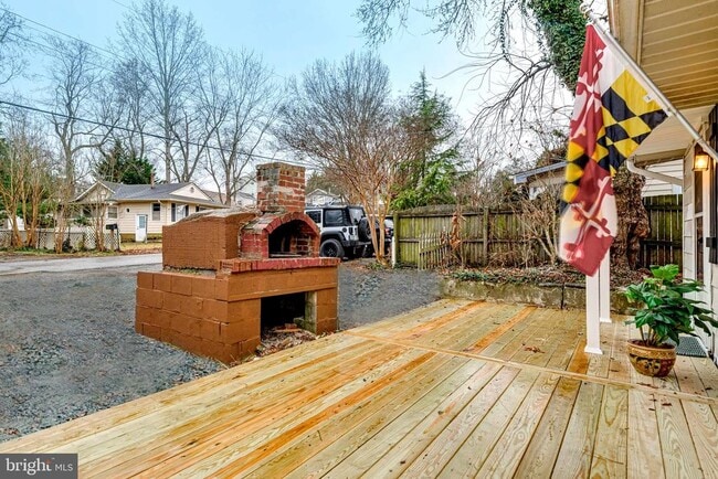 21 Elm Rd in Riva, MD - Building Photo - Building Photo