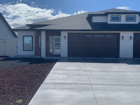 835 Shadowleaf Ave in Twin Falls, ID - Building Photo - Building Photo