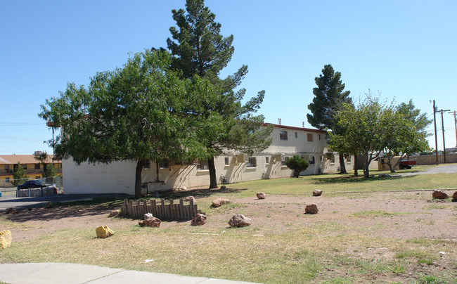 4646 Maxwell Ave in El Paso, TX - Building Photo - Building Photo