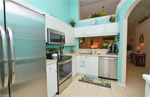 6605 Huntington Lakes Cir-Unit -204 in Naples, FL - Building Photo - Building Photo