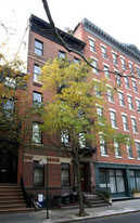 31 Bethune Street Apartments