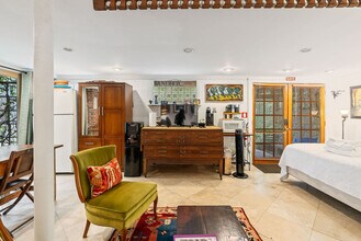 1023 Crawford St in North Charleston, SC - Building Photo - Building Photo