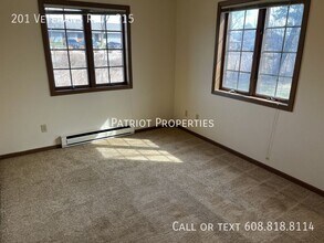 201 Veterans Rd in Stoughton, WI - Building Photo - Building Photo