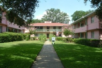 Lake Ivanhoe Shores in Orlando, FL - Building Photo - Building Photo