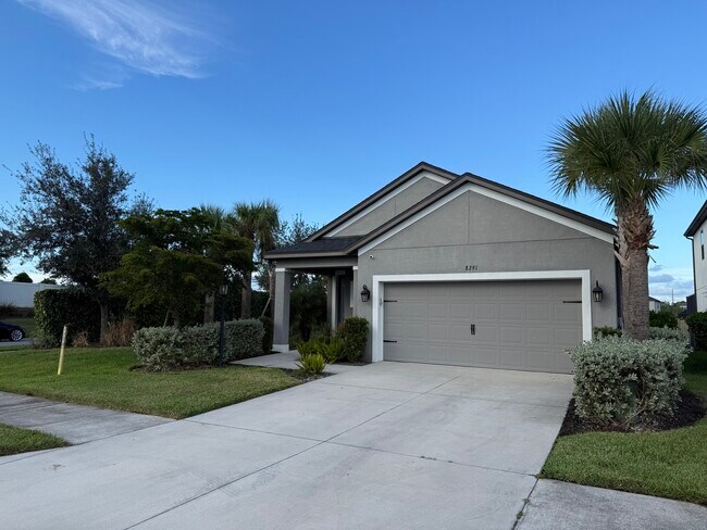 8291 Velda Trl in Sarasota, FL - Building Photo - Building Photo