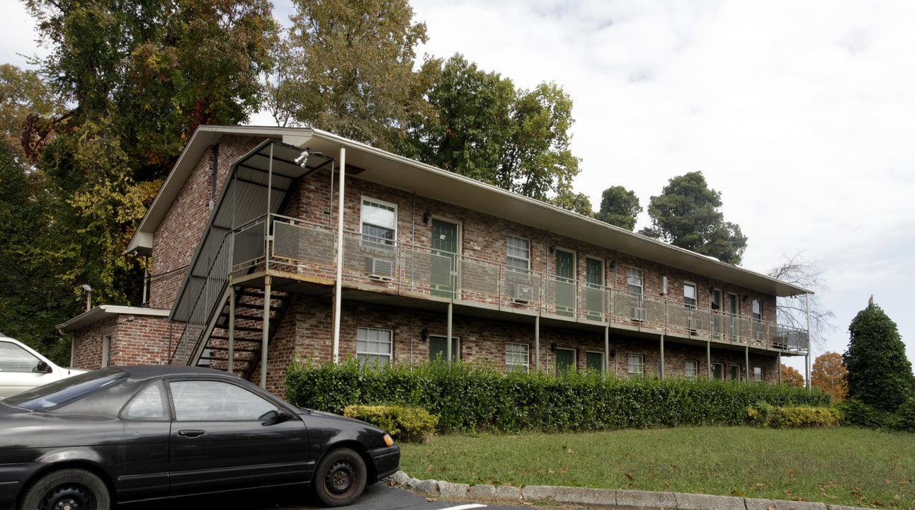 The Village Apartments in Knoxville, TN - Building Photo