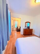 52 Brookdale Ave, Unit 2nd Floor in Newark, NJ - Foto de edificio - Building Photo