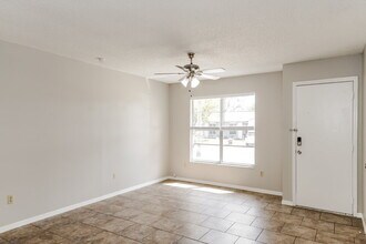 1548 E Powder Horn Rd in Titusville, FL - Building Photo - Building Photo