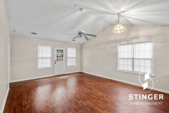 15 Mary Elizabeth Dr in Beaufort, SC - Building Photo - Building Photo