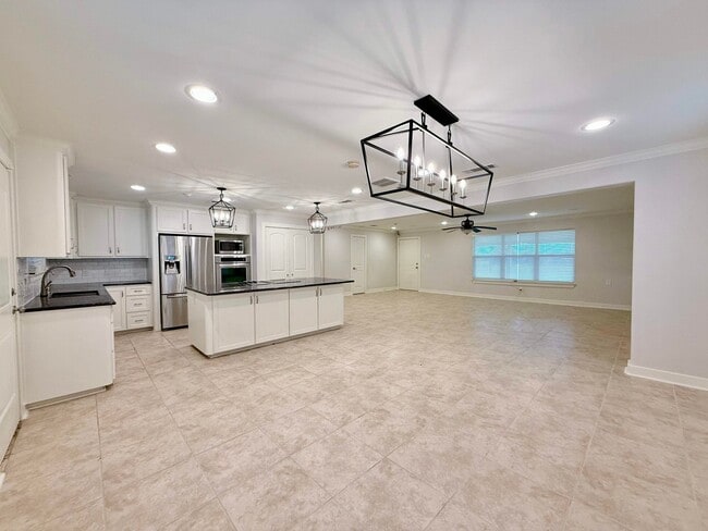 property at 0 Rainey St