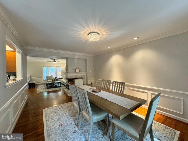 12121 Derriford Ct in Woodbridge, VA - Building Photo - Building Photo