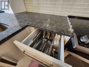 5180 Yonge St in Toronto, ON - Building Photo - Building Photo