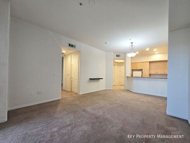 20 E Serene Ave in Las Vegas, NV - Building Photo - Building Photo