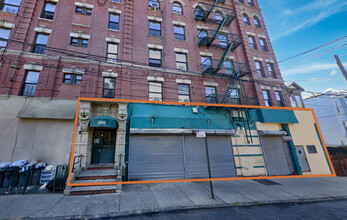 800 E 160th St in Bronx, NY - Foto de edificio - Building Photo