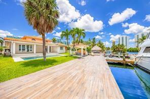 319 Atlantic Isle in Sunny Isles Beach, FL - Building Photo - Building Photo