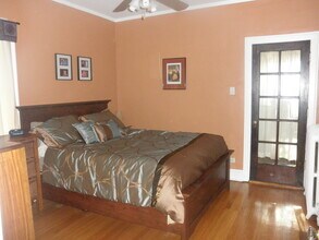 1812 Colfax St, Unit 1 in Evanston, IL - Foto de edificio - Building Photo