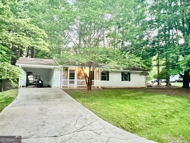 property at 3 Log Ct