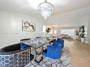 10680 NW 6th Ct in Coral Springs, FL - Building Photo - Building Photo