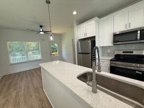 155 Stanelle Dr in Athens, GA - Building Photo - Building Photo