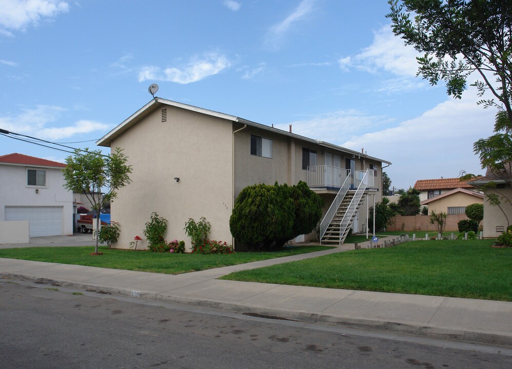 930 Ebony Ave in Imperial Beach, CA - Building Photo