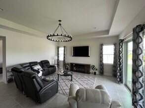 3203 Legends Preserve Dr in Daytona Beach, FL - Building Photo - Building Photo