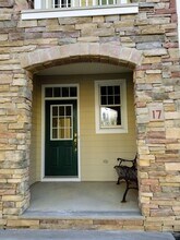17 Grant St in Long Branch, NJ - Foto de edificio - Building Photo