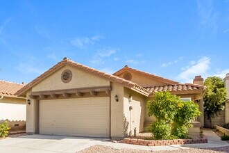 644 Paulson Dr in Las Vegas, NV - Building Photo - Building Photo
