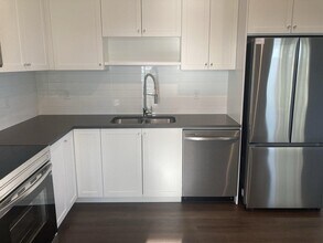 8509-8158 158 St in Surrey, BC - Building Photo - Building Photo