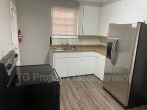1242 Kenmore St in Jacksonville, FL - Building Photo - Building Photo