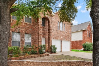 8602 Glen Canyon Dr in Round Rock, TX - Building Photo - Building Photo