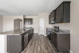 627 Aqueduct Dr in Seagoville, TX - Building Photo - Building Photo