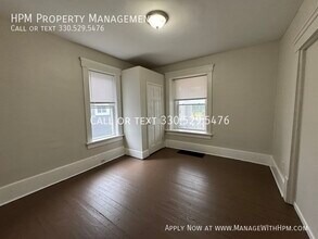 369 Cuyahoga St in Akron, OH - Building Photo - Building Photo