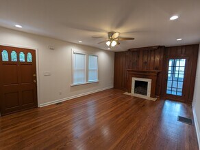 435 Chevelle Ln, Unit A in Decatur, GA - Building Photo - Building Photo