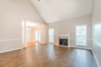 2137 Aberdeen Cir in Murfreesboro, TN - Foto de edificio - Building Photo