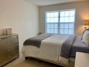 27 E Imperial Dr in Aspers, PA - Building Photo - Building Photo