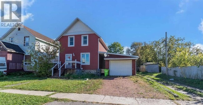 property at 132 Walnut St