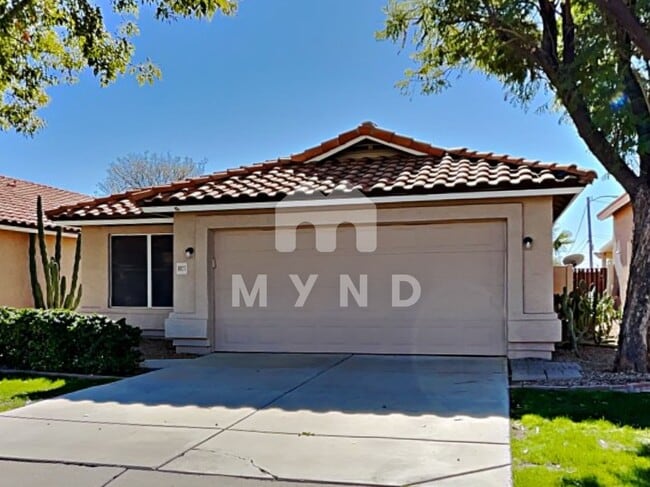 property at 8027 W Laurel Ln