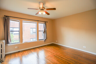 4850 N Magnolia Ave, Unit #2E in Chicago, IL - Building Photo - Building Photo