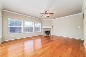 9611 Mammoth Springs Ct in Houston, TX - Building Photo - Building Photo