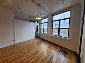 The Lofts at Searle in Rochester, NY - Building Photo - Building Photo