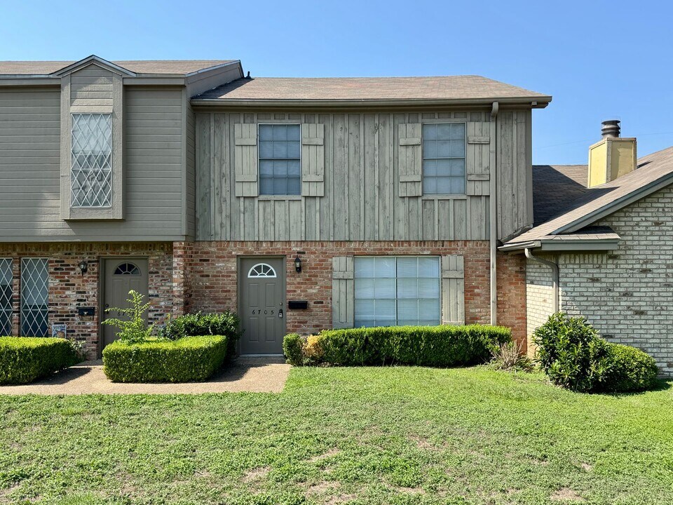 6705 Alford Dr in Waco, TX - Building Photo