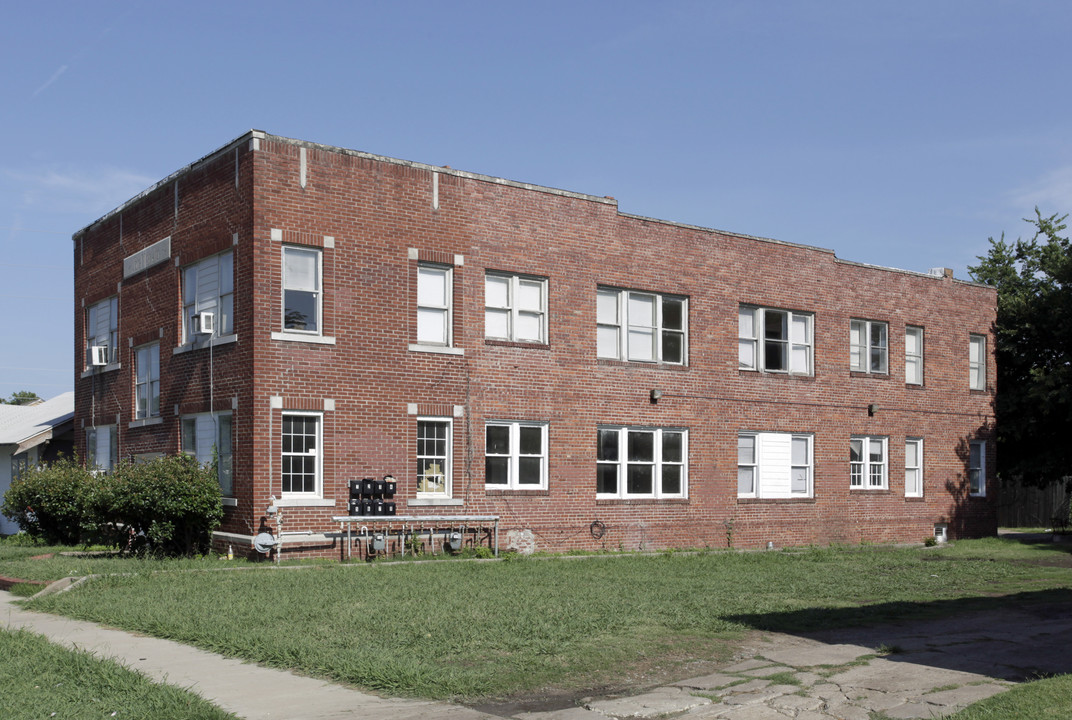 Betty Jo Apartments in Tulsa, OK - Foto de edificio