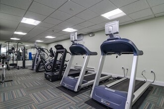 1550 Worcester Rd in Framingham, MA - Building Photo - Building Photo