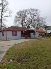 21427 North St in New Caney, TX - Building Photo - Building Photo