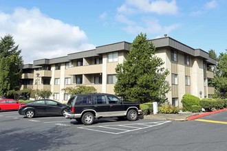 Summerhill in Renton, WA - Foto de edificio - Building Photo