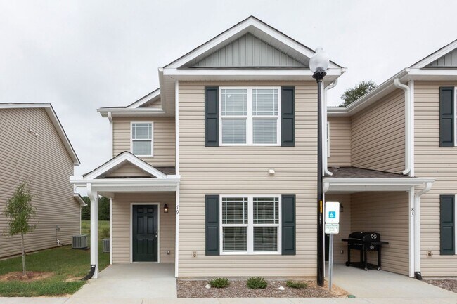 67 Old Stage Rd N in Lillington, NC - Building Photo - Building Photo