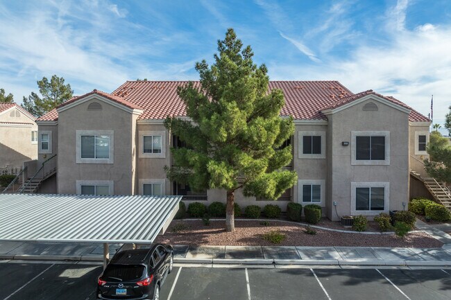 Amber Hills West in Las Vegas, NV - Building Photo - Building Photo