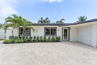 808 NE 72nd St in Boca Raton, FL - Building Photo - Building Photo